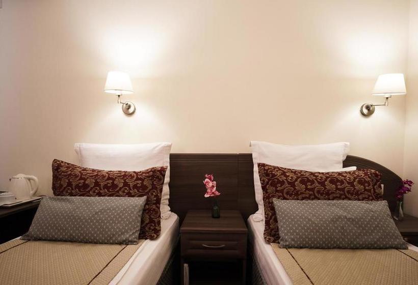 Hotel Villa Deja Vu 7