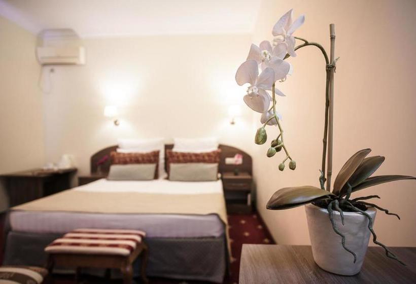 Hotel Villa Deja Vu 9