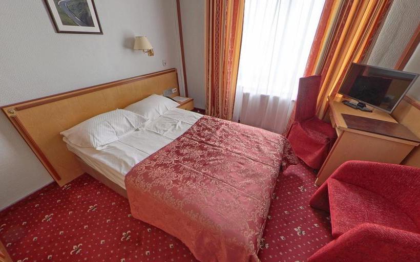 Hotel Tygyn Darkhan 13