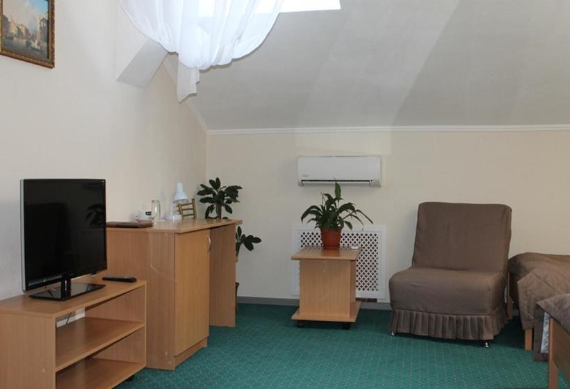 Hotel Voskresenskaya 2