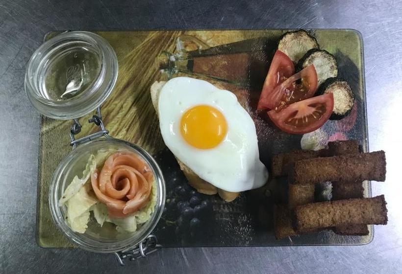 Hotel Alye Parusa 11