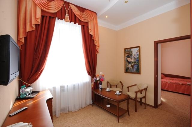 Hotel Stary Dvor 8