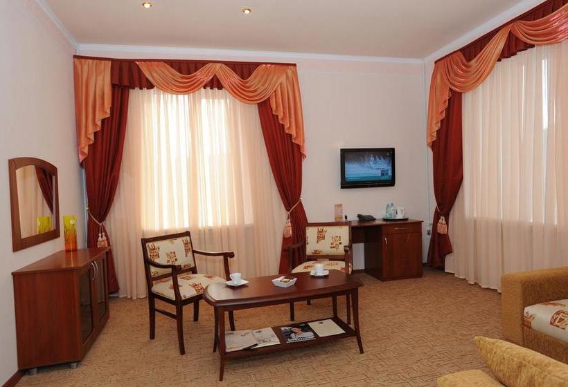 Hotel Stary Dvor 9
