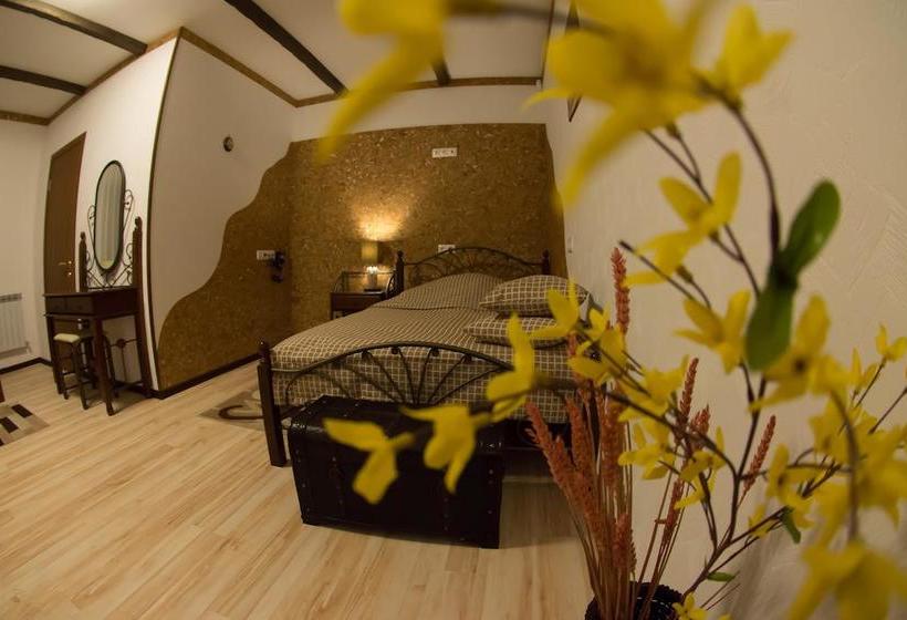 Hotel Ekaterinin Dvor 13