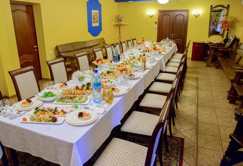 Hotel Gostinitsa Saratovskaya 13