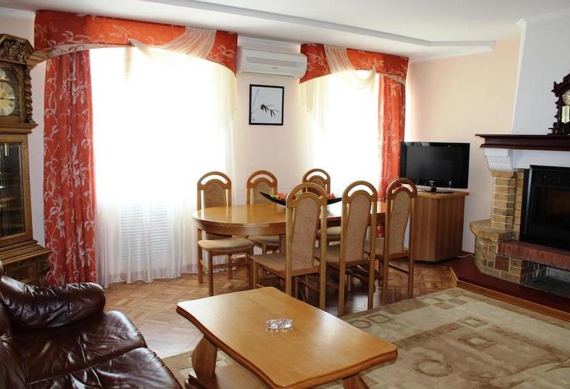 Hotel Gostinitsa Saratovskaya 4