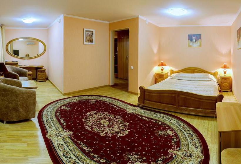 Hotel Gostinitsa Saratovskaya 8