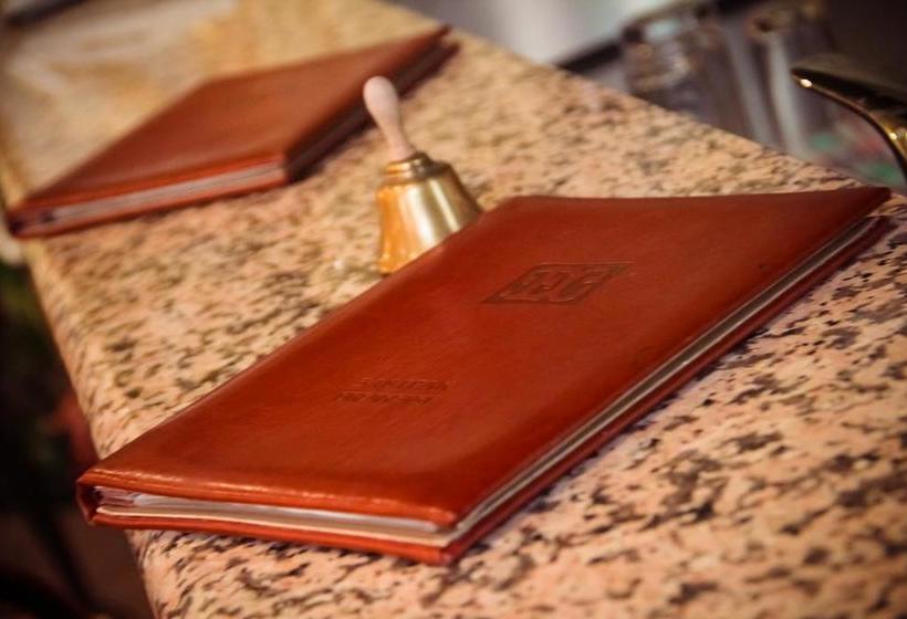 Equator Hotel Samara 15