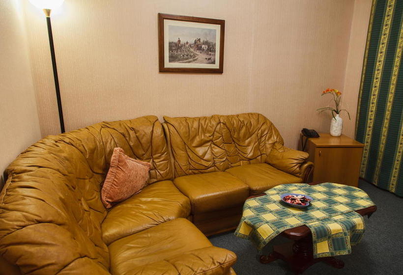 Equator Hotel Samara 2