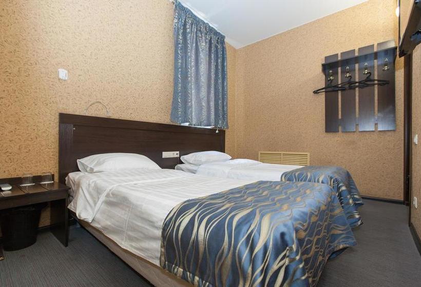 Hotel Regina Na Universitetskoy 11