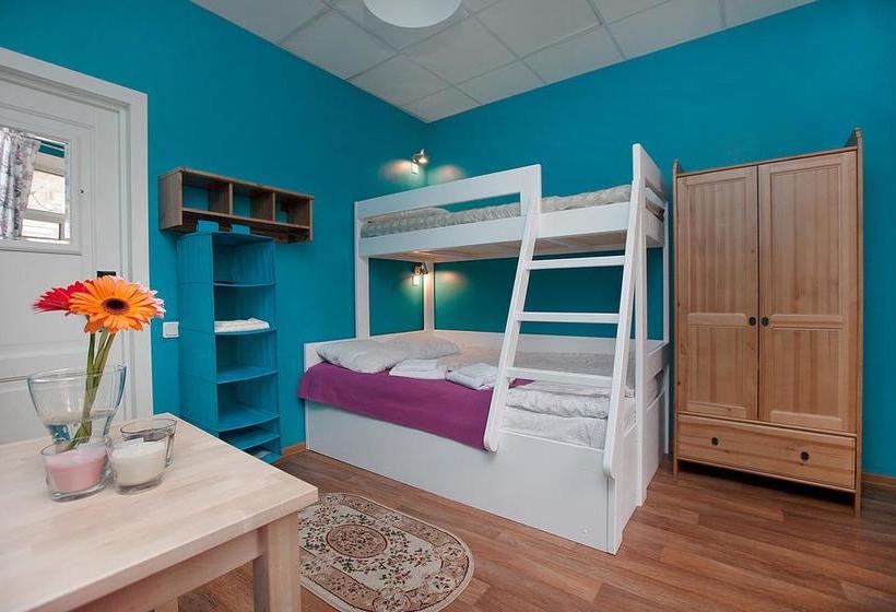 Hostel Friends On Vosstaniya 13