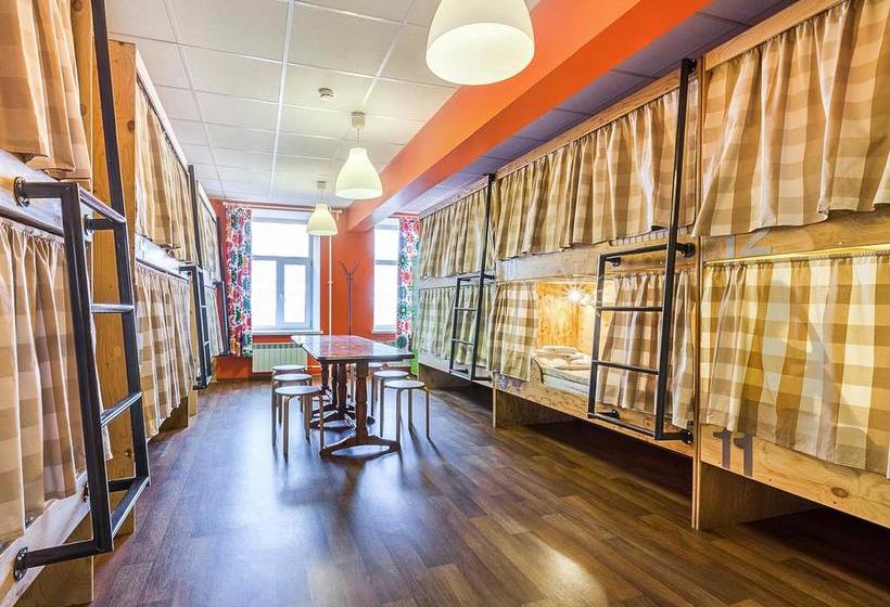 Hostel Friends On Vosstaniya 16