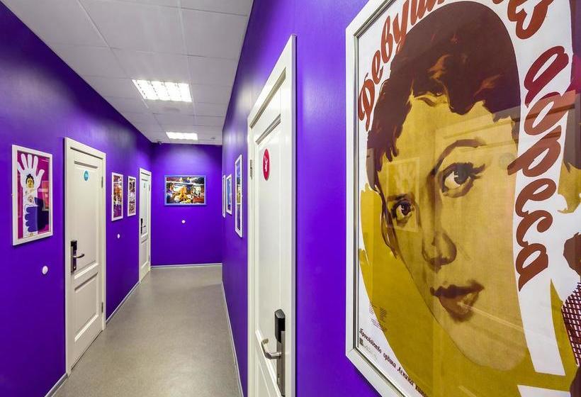 Hostel Friends On Vosstaniya 5