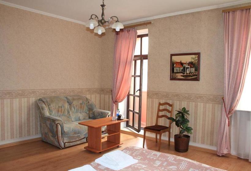 Hotel Gästehaus Albertina 17