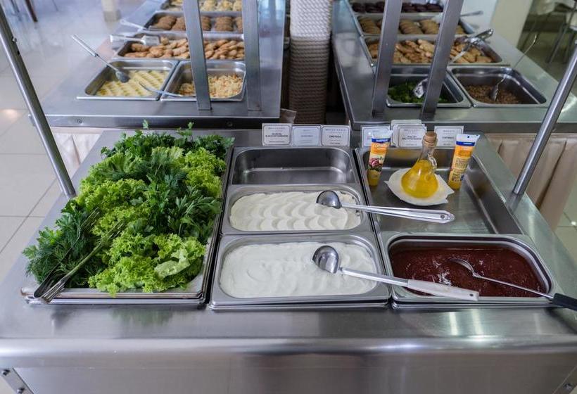 Hotel Health Resort Svetlana 12