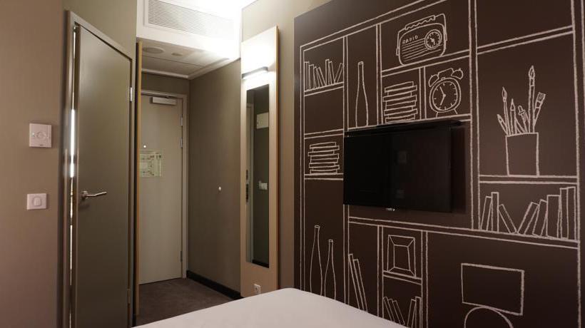 Hotel Ibis Moscow Kievskaya 13