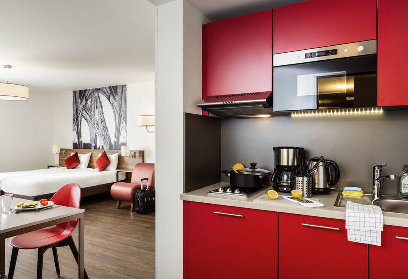 Adagio Moscow Kievskaya 14