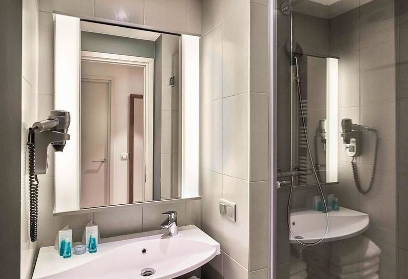 Adagio Moscow Kievskaya 17