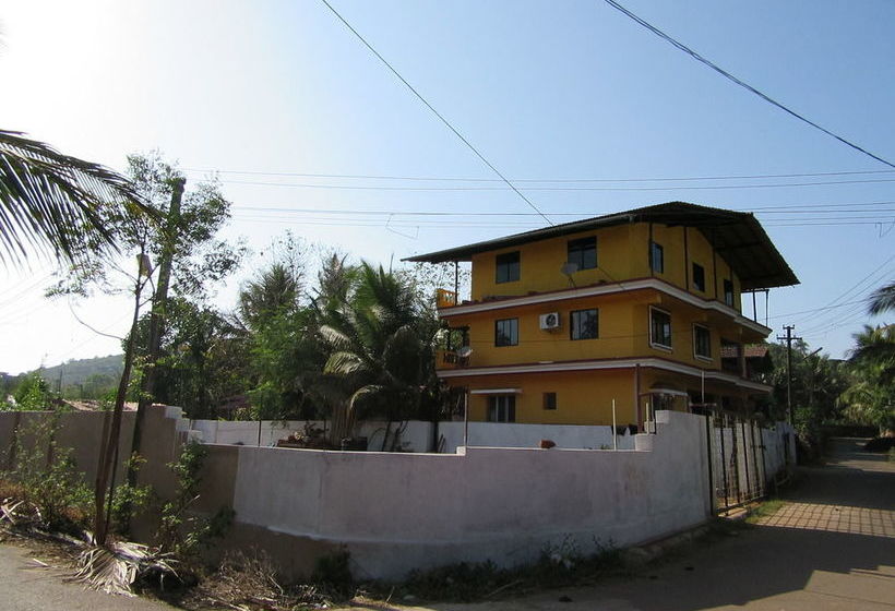 Pension Mandrem Beach Guest House Goa 18