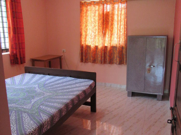 Pension Mandrem Beach Guest House Goa 4