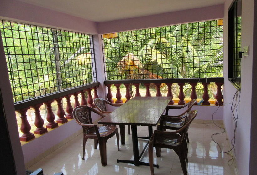 Pension Mandrem Beach Guest House Goa 9