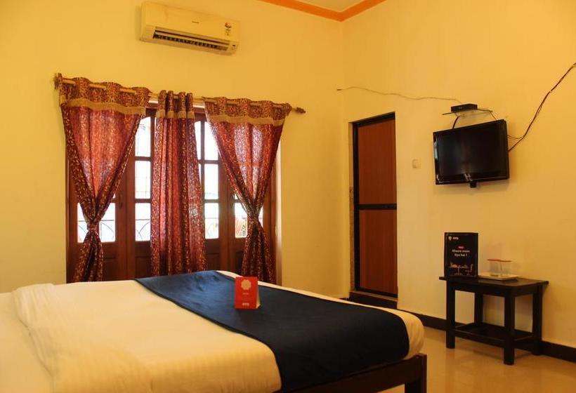 Hotel Oyo Premium Baga Titos Lane 10