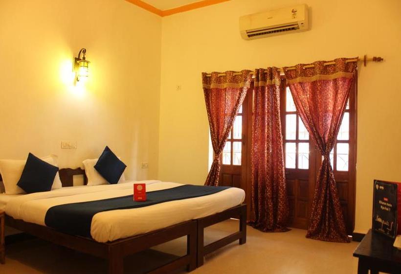 Hotel Oyo Premium Baga Titos Lane 13