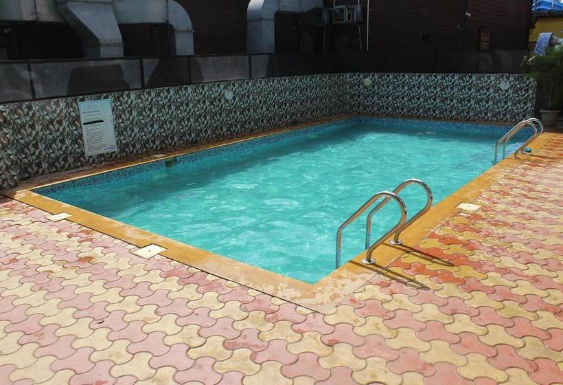 Hotel Oyo Premium Baga Titos Lane 4