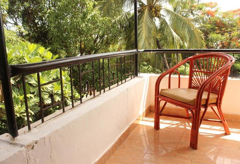 Hotel Oyo Premium Baga Titos Lane 8