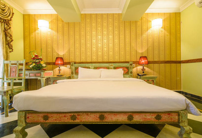 Hotel The River Palace 7