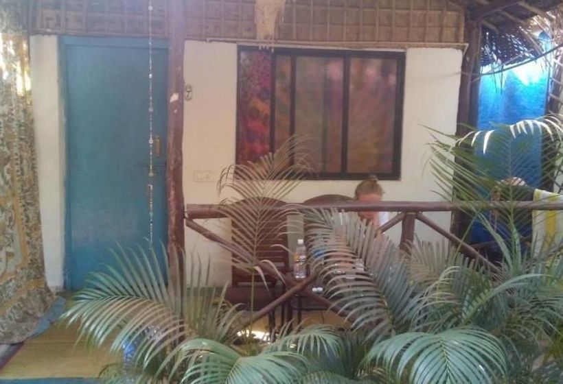 Pension Rudra Holidays Guest House 9