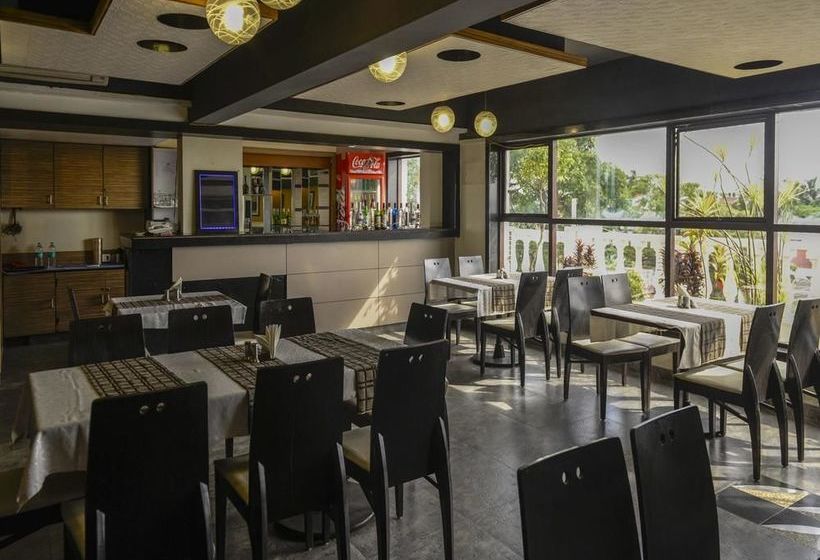 Hotel Oyo Premium Panjim Porvorim Highway 11