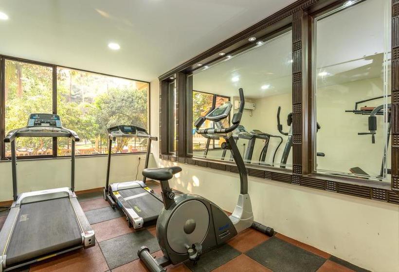 Rendezvous Beach Resort 12