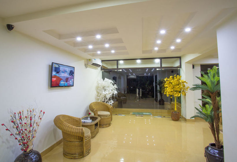 Rendezvous Beach Resort 17