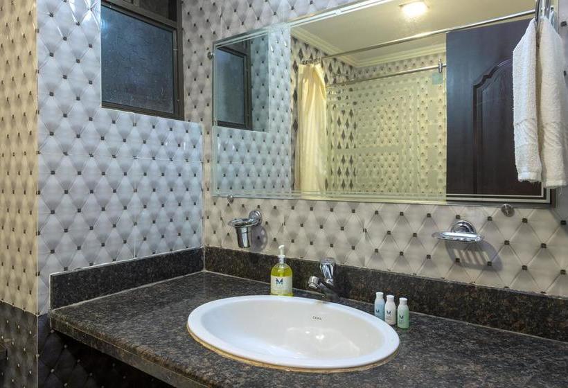 Rendezvous Beach Resort 7