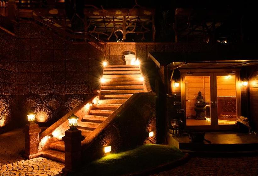 Hotel Tranquility Cottage Resort 7