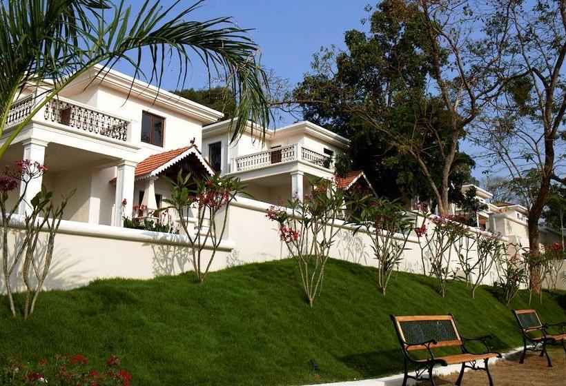 Hotel Pinto Rosario Square Resort & Spa 18