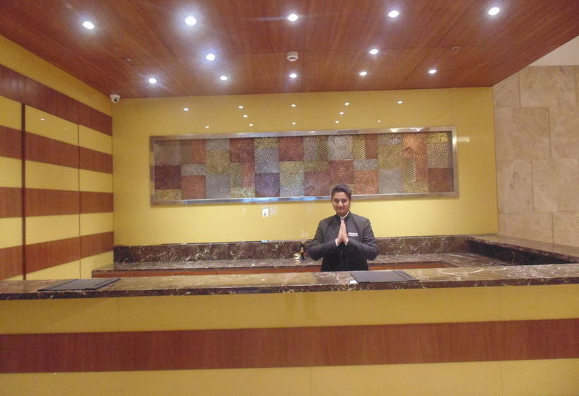 Hotel P L Palace Lords Inn 2