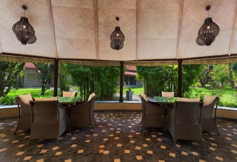 Hotel The Gateway Resort Corbett National Park 9