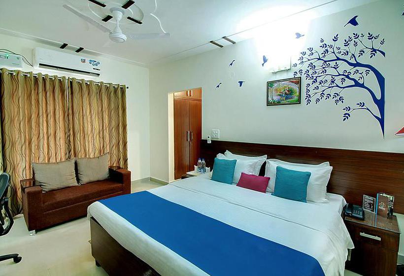 Hotel Staayz Premium