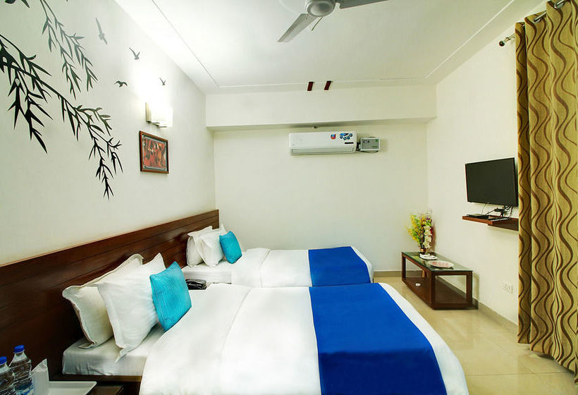 Hotel Staayz Premium 10