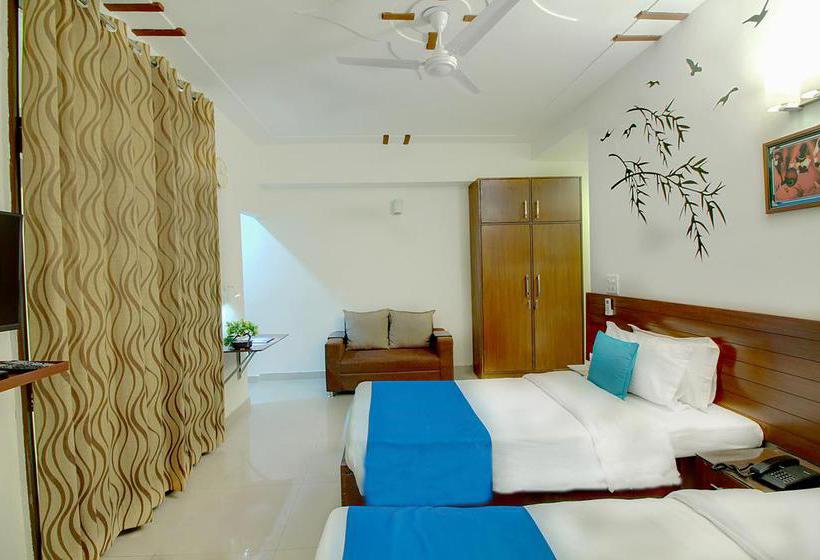 Hotel Staayz Premium 4