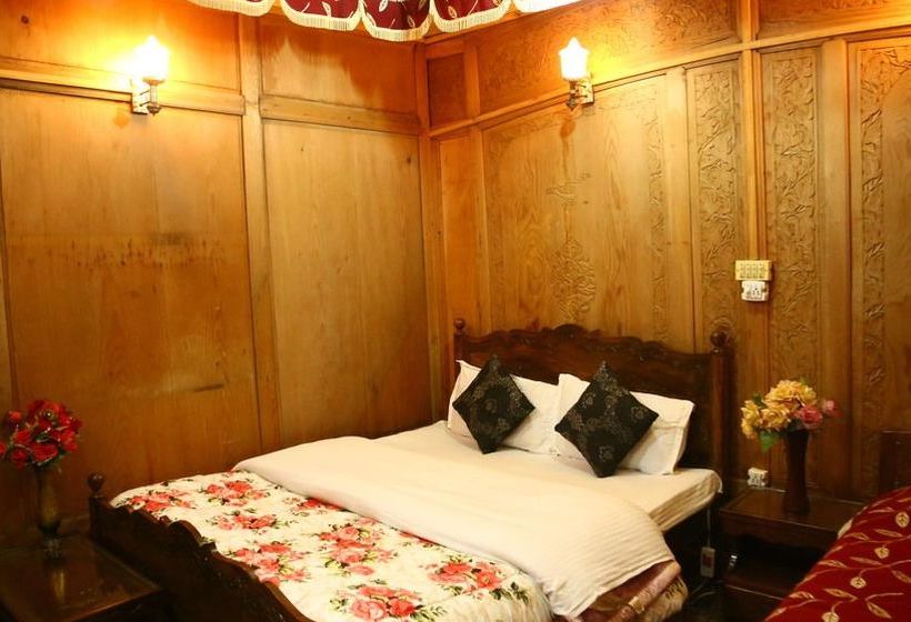 Hotel Aziz Palace Group Of Houseboats 14