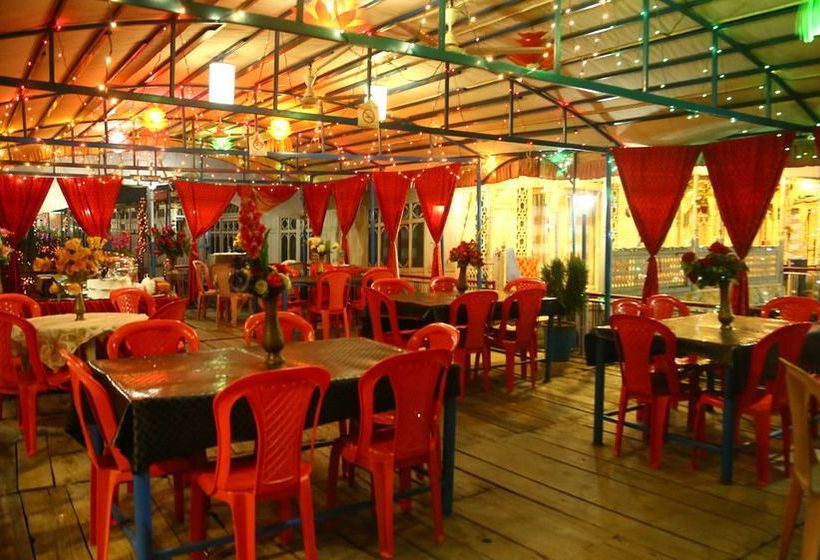 Hotel Aziz Palace Group Of Houseboats 18