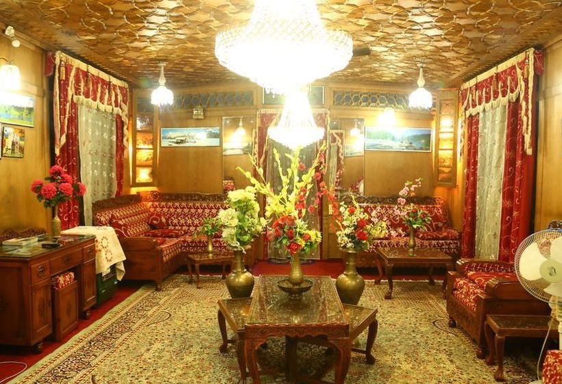Hotel Aziz Palace Group Of Houseboats 20