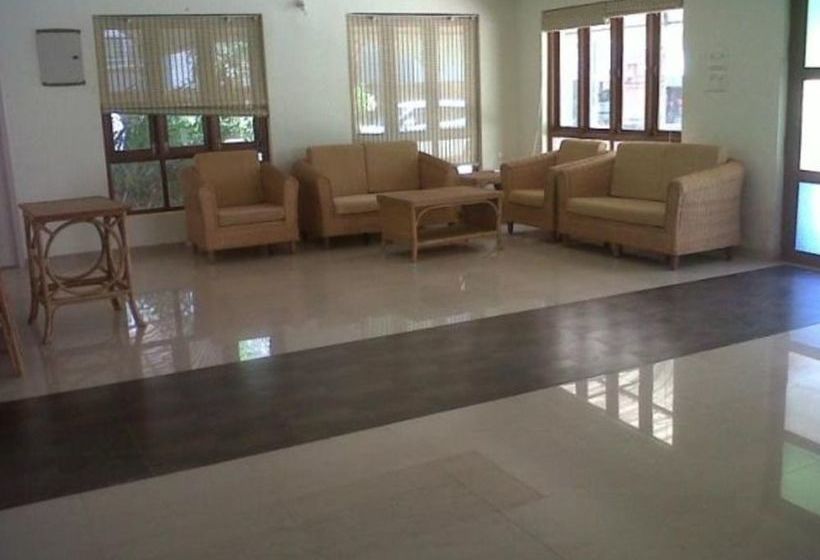 Excelsior Holiday Homes 1