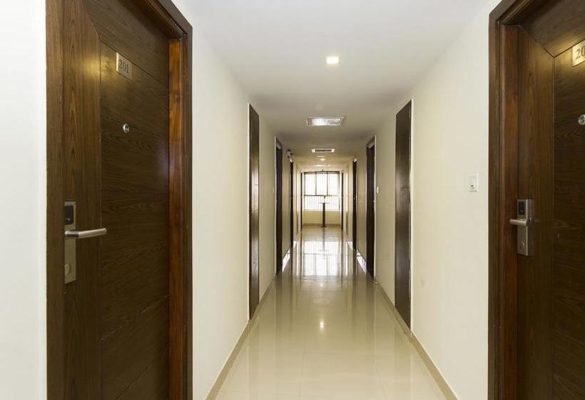 Hotel Oyo Rooms Majestic Kg Road 11