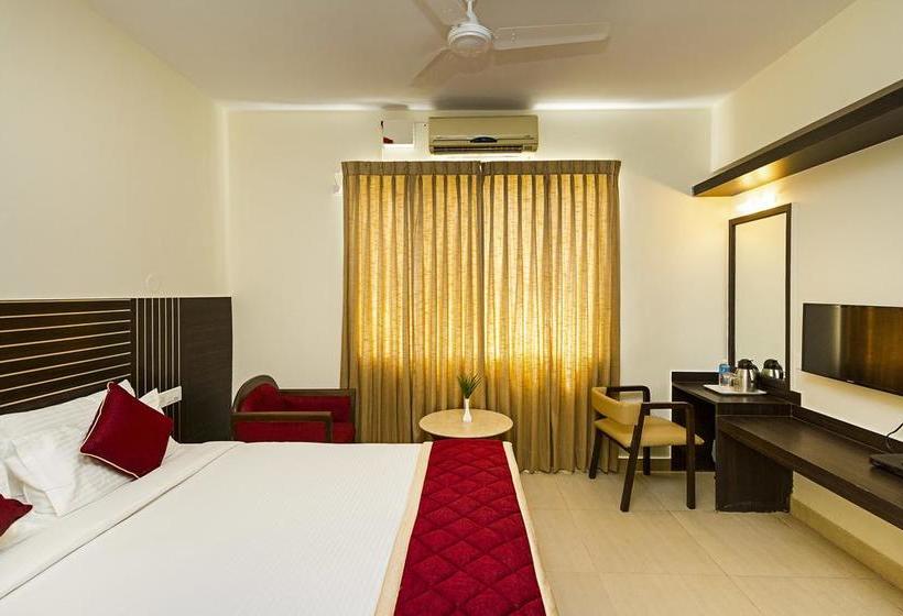 Hotel Oyo Rooms Majestic Kg Road 4