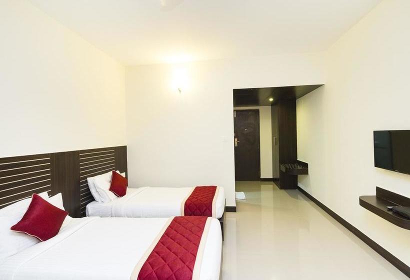Hotel Oyo Rooms Majestic Kg Road 7
