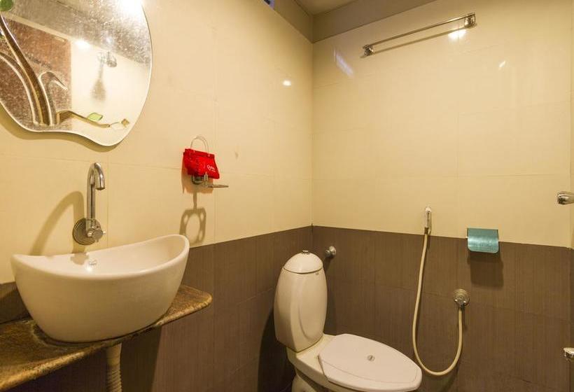 Hotel Oyo Rooms Koramangala Madiwala 8